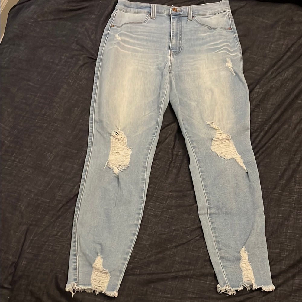 Fashion Nova Blue Ankle Cropped Jeans with Distressed Details